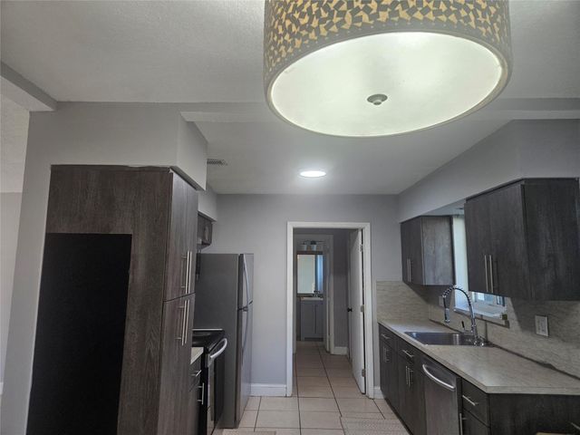 5602 Jefferson Street, Hollywood, FL 33023