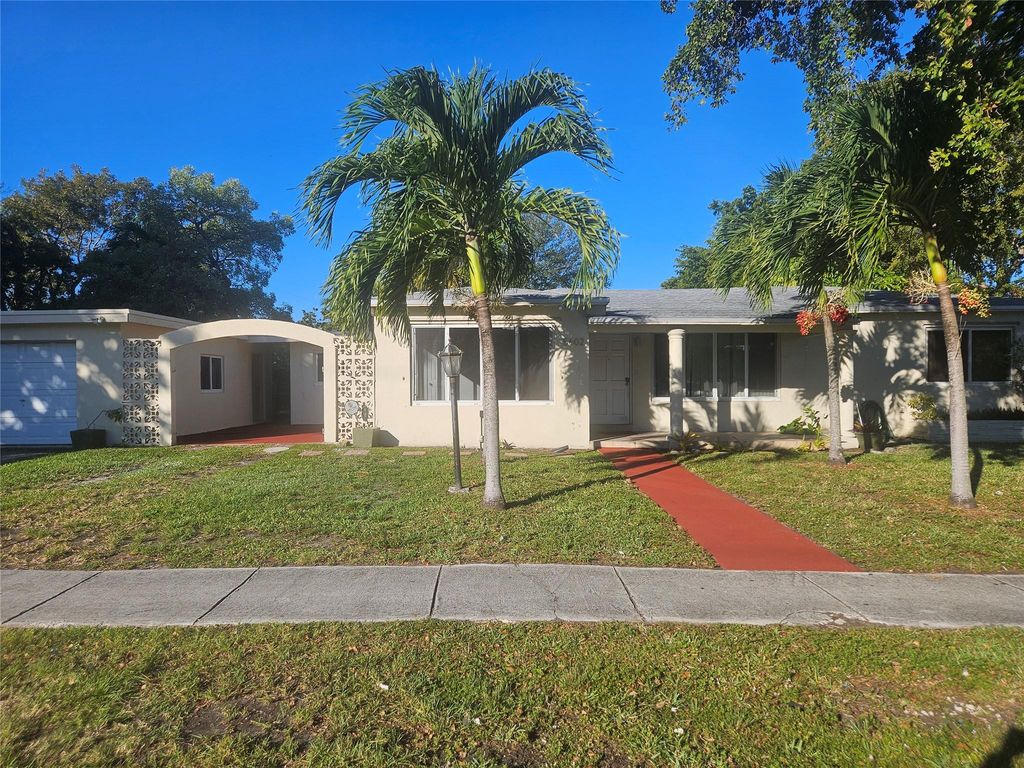 5602 Jefferson Street, Hollywood, FL 33023