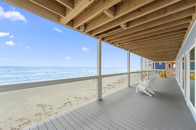 11851 Sunbather Lane, Galveston, TX 77554