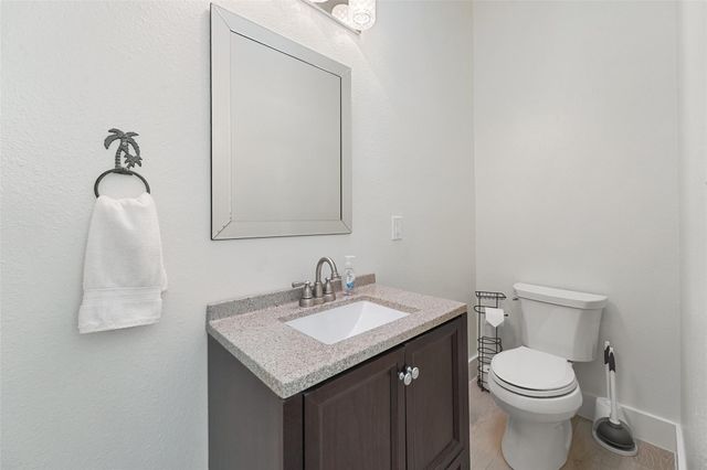 11851 Sunbather Lane, Galveston, TX 77554