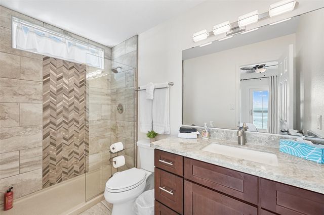 11851 Sunbather Lane, Galveston, TX 77554