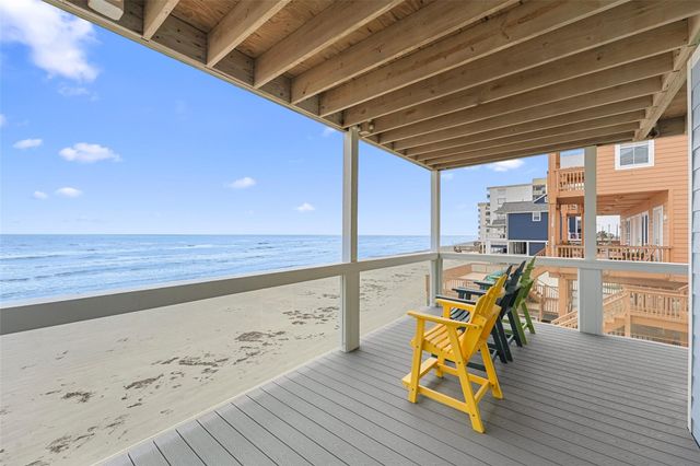 11851 Sunbather Lane, Galveston, TX 77554