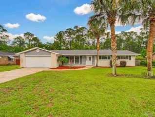 7930 Chesterfield Rd, Pensacola, FL 32506