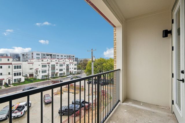 2016 S Ervay Street B1, Dallas, TX 75215
