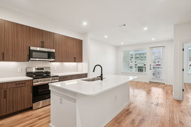 2016 S Ervay Street B1, Dallas, TX 75215