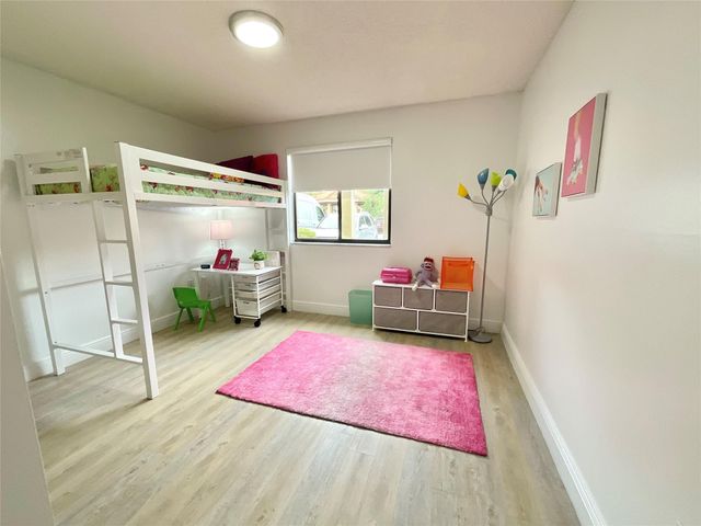9517 Fontainebleau Boulevard 531-405, Miami, FL 33172