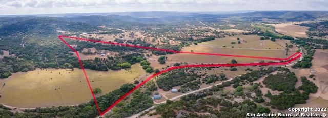 326 Rocky Creek Rd, Medina, TX 78055