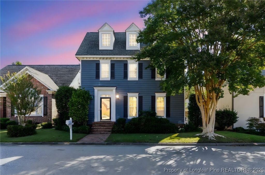 258 Courtyard Lane, Fayetteville, NC 28303