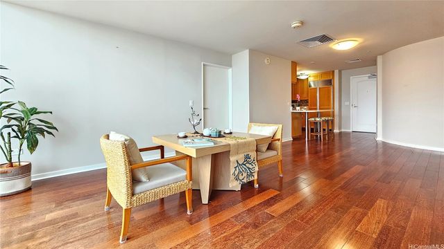 1288 Kapiolani Boulevard I-PH9, Honolulu, HI 96814