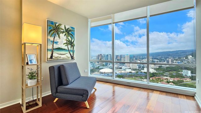 1288 Kapiolani Boulevard I-PH9, Honolulu, HI 96814