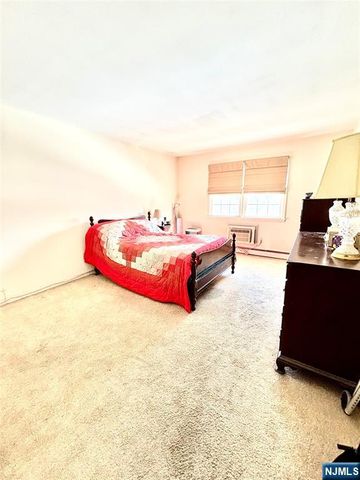 470 Valley Road C003A, Montclair, NJ 07043