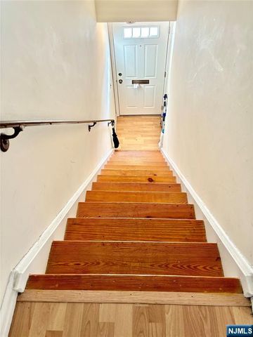 470 Valley Road C003A, Montclair, NJ 07043