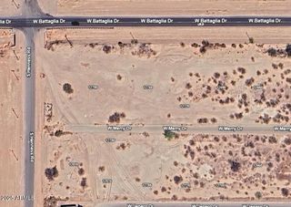 12760 W MERRY Drive 2, Arizona City, AZ 85123