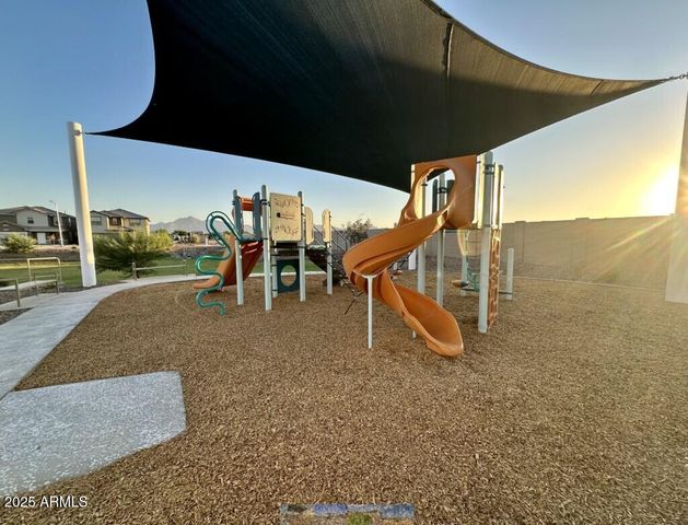 9812 W ALBENIZ Place, Tolleson, AZ 85353