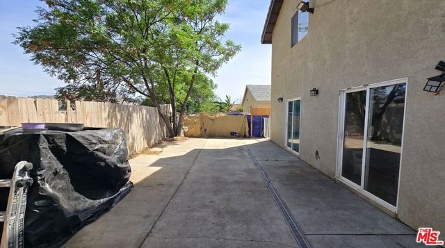 944 Fernando Street, Colton, CA 92324