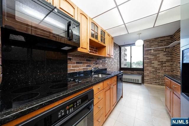 200 Winston Drive 401, Cliffside Park, NJ 07010