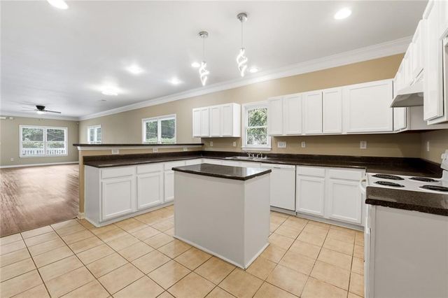 1921 Dunlap Avenue, Atlanta, GA 30344