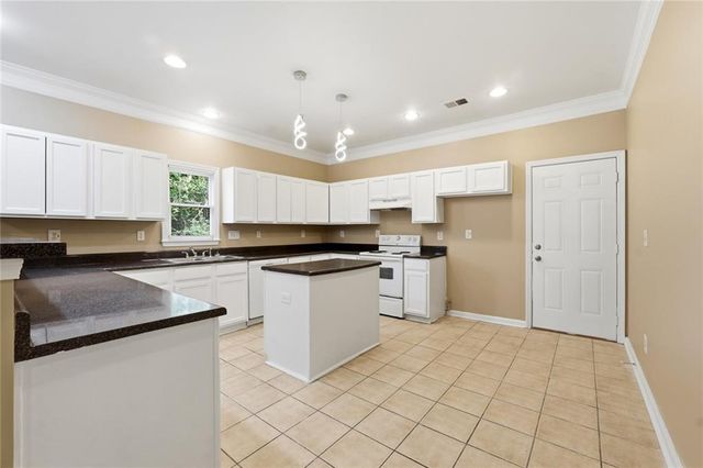 1921 Dunlap Avenue, Atlanta, GA 30344
