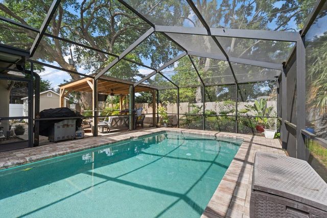 2388 JONES DRIVE, Dunedin, FL 34698