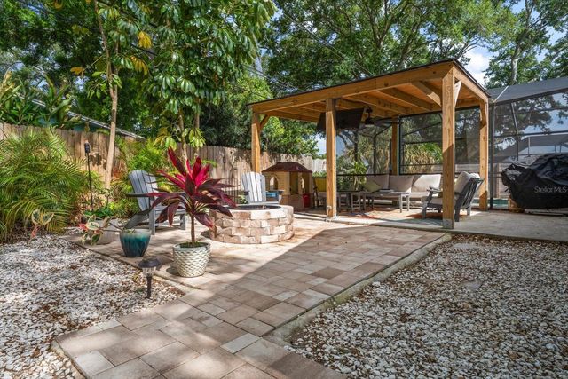 2388 JONES DRIVE, Dunedin, FL 34698