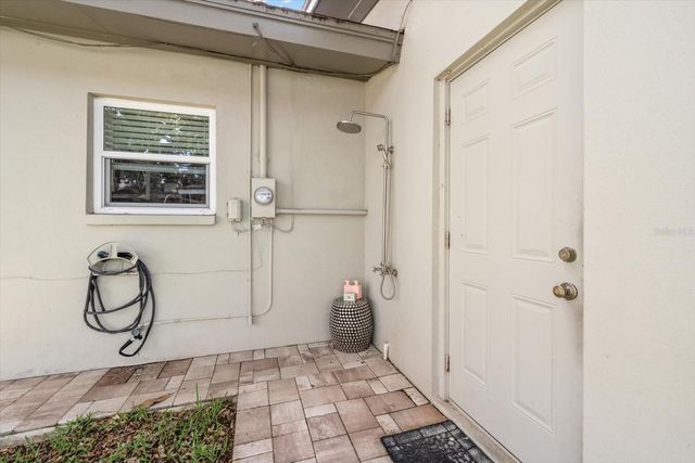 2388 JONES DRIVE, Dunedin, FL 34698