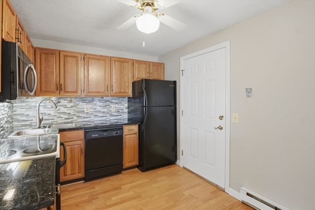 51 Alvarado Ave 204, Worcester, MA 01604