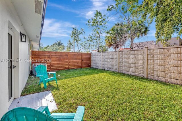 934 NW 4th Ave 2, Fort Lauderdale, FL 33311