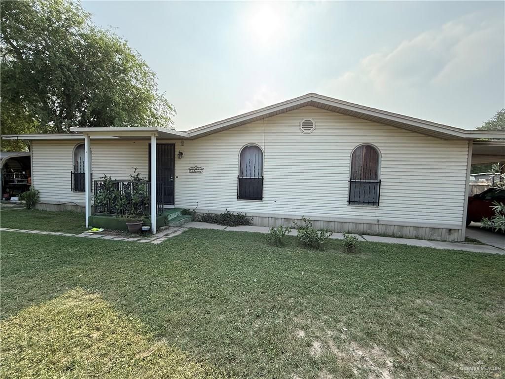 905 N Stewart Boulevard, Alton, TX 78573