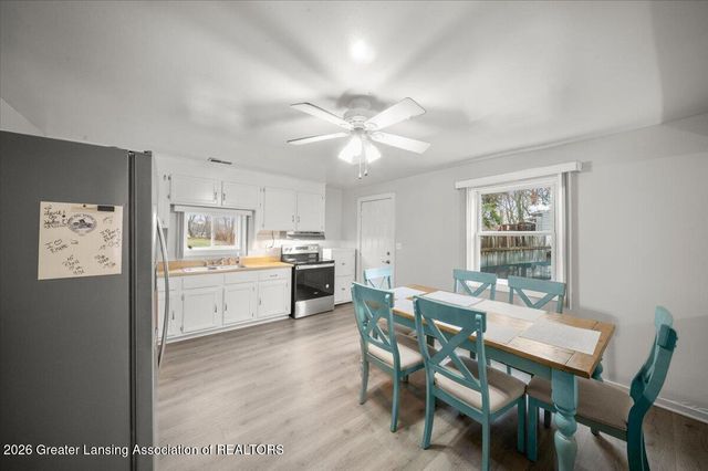 2408 Dunlap Street, Lansing, MI 48911