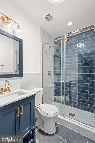 1241 18TH ST NE #5, Washington, DC 20002