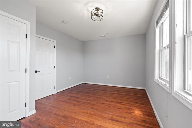 1241 18TH ST NE #5, Washington, DC 20002