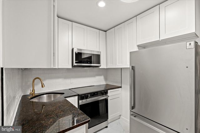 1241 18TH ST NE #5, Washington, DC 20002