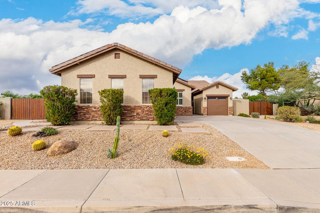 3686 E POWELL Way, Gilbert, AZ 85298