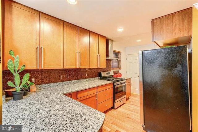 6716 STOCKTON LN, Hyattsville, MD 20784