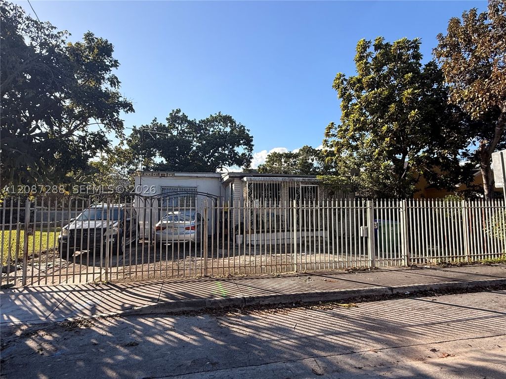 2834 NW 11th Ave, Miami, FL 33127