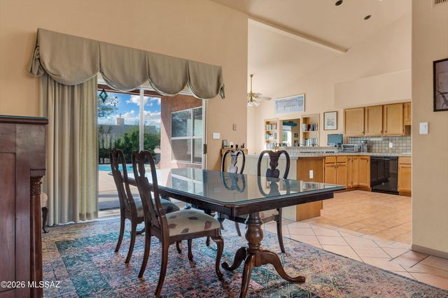 12390 E Ave De La Vista Verde, Tucson, AZ 85749