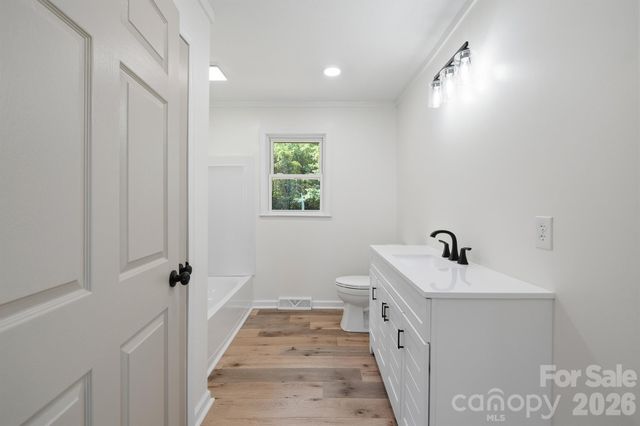 112 Summers Farm Road, Statesville, NC 28625