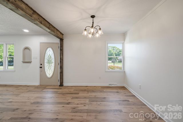 112 Summers Farm Road, Statesville, NC 28625