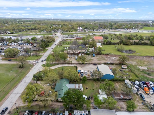 303 W Simonds Road, Seagoville, TX 75159