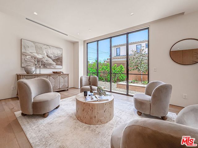 421 19th Street, Santa Monica, CA 90402