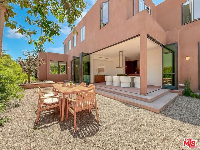 421 19th Street, Santa Monica, CA 90402