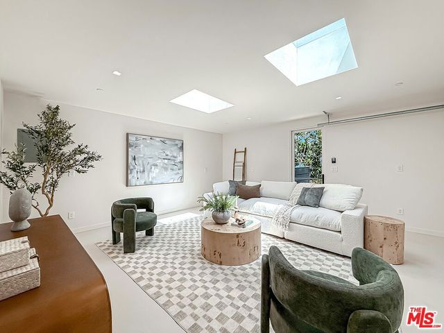 421 19th Street, Santa Monica, CA 90402
