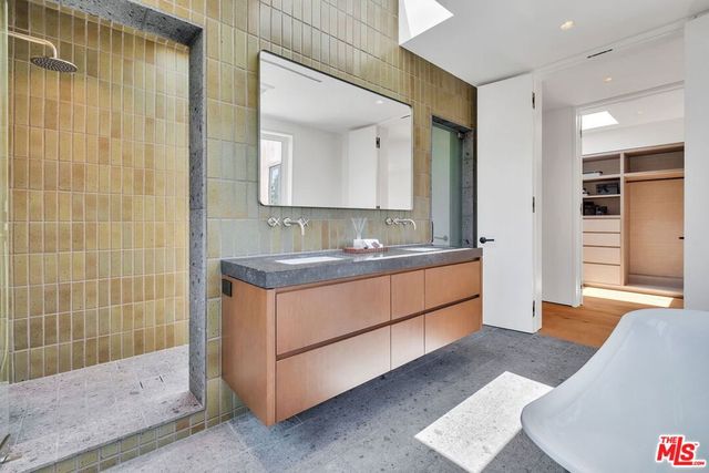 421 19th Street, Santa Monica, CA 90402