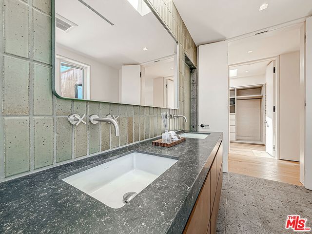 421 19th Street, Santa Monica, CA 90402