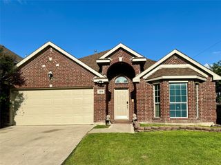 4808 Spoon Drift Drive, Fort Worth, TX 76135