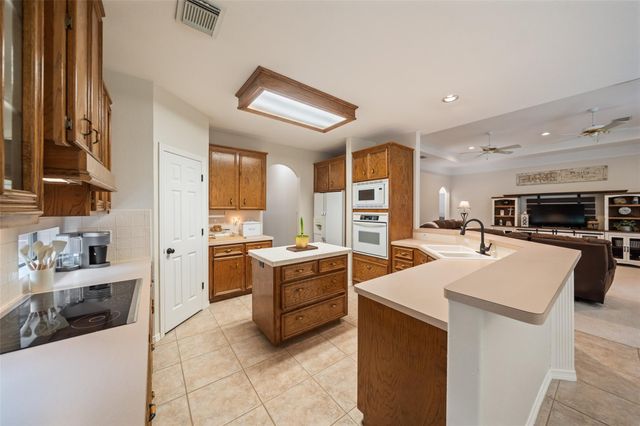 9322 Sendera Drive, Magnolia, TX 77354