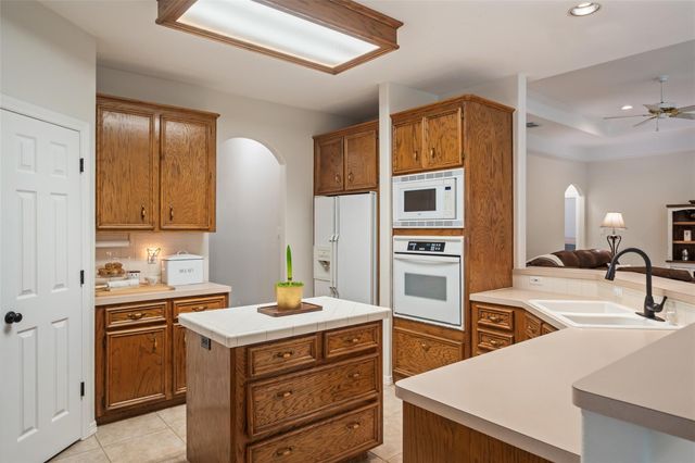 9322 Sendera Drive, Magnolia, TX 77354