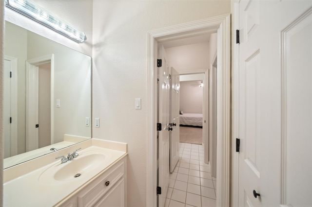 9322 Sendera Drive, Magnolia, TX 77354