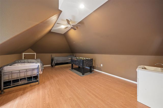 9322 Sendera Drive, Magnolia, TX 77354