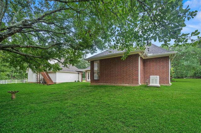 9322 Sendera Drive, Magnolia, TX 77354